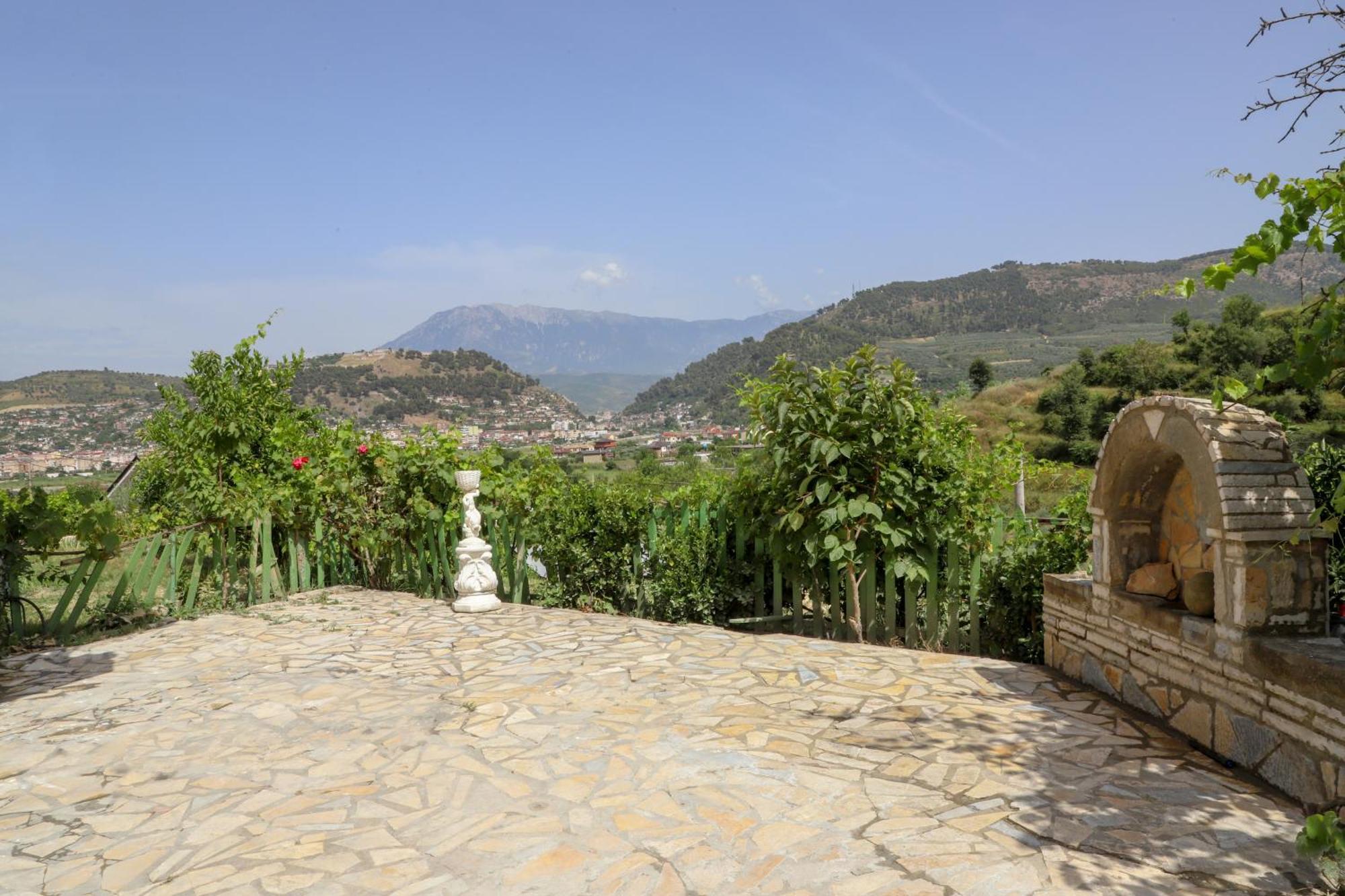 Villa Romario Μπεράτ Εξωτερικό φωτογραφία